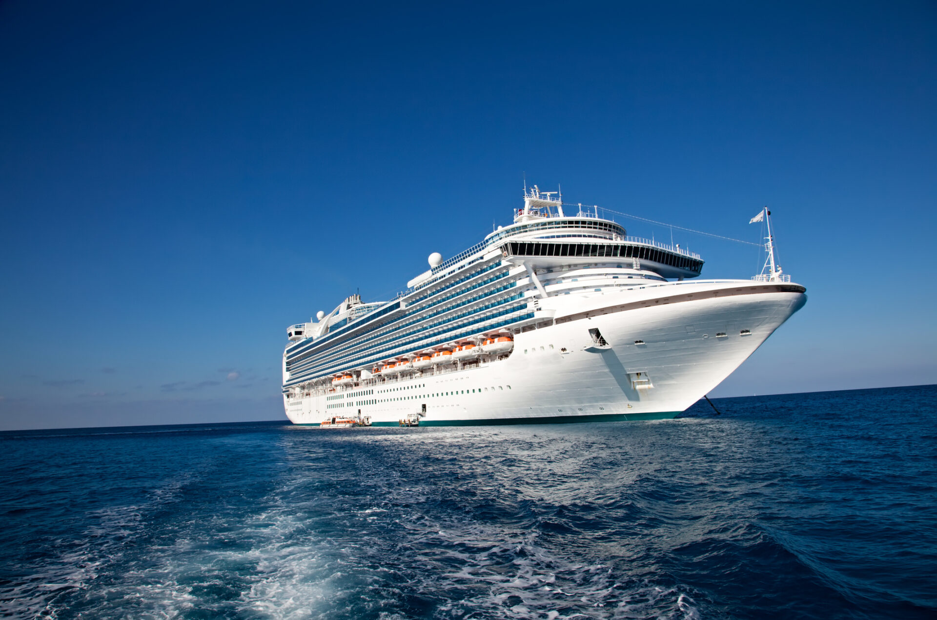 Cruise Port of Honolulu – Pre/Post Discounts - Book with Code: CRUISE